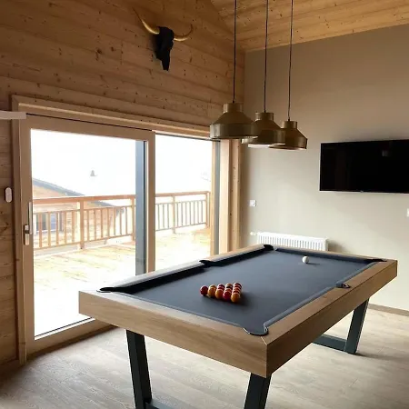 Odalys Le Chabichou Chalet *